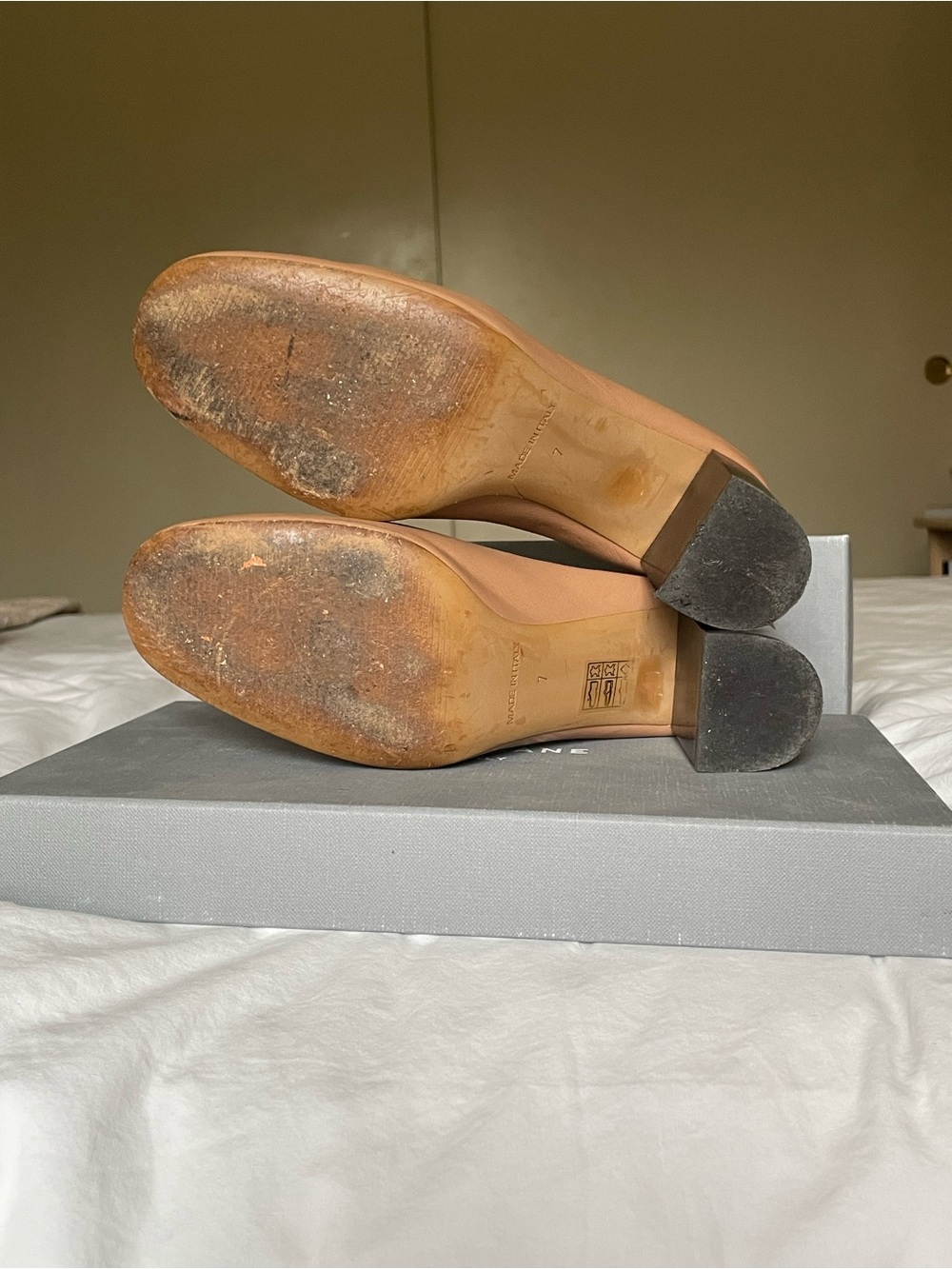 Everlane Camel Brown Leather Block Heel Pumps - Picture 8 of 10